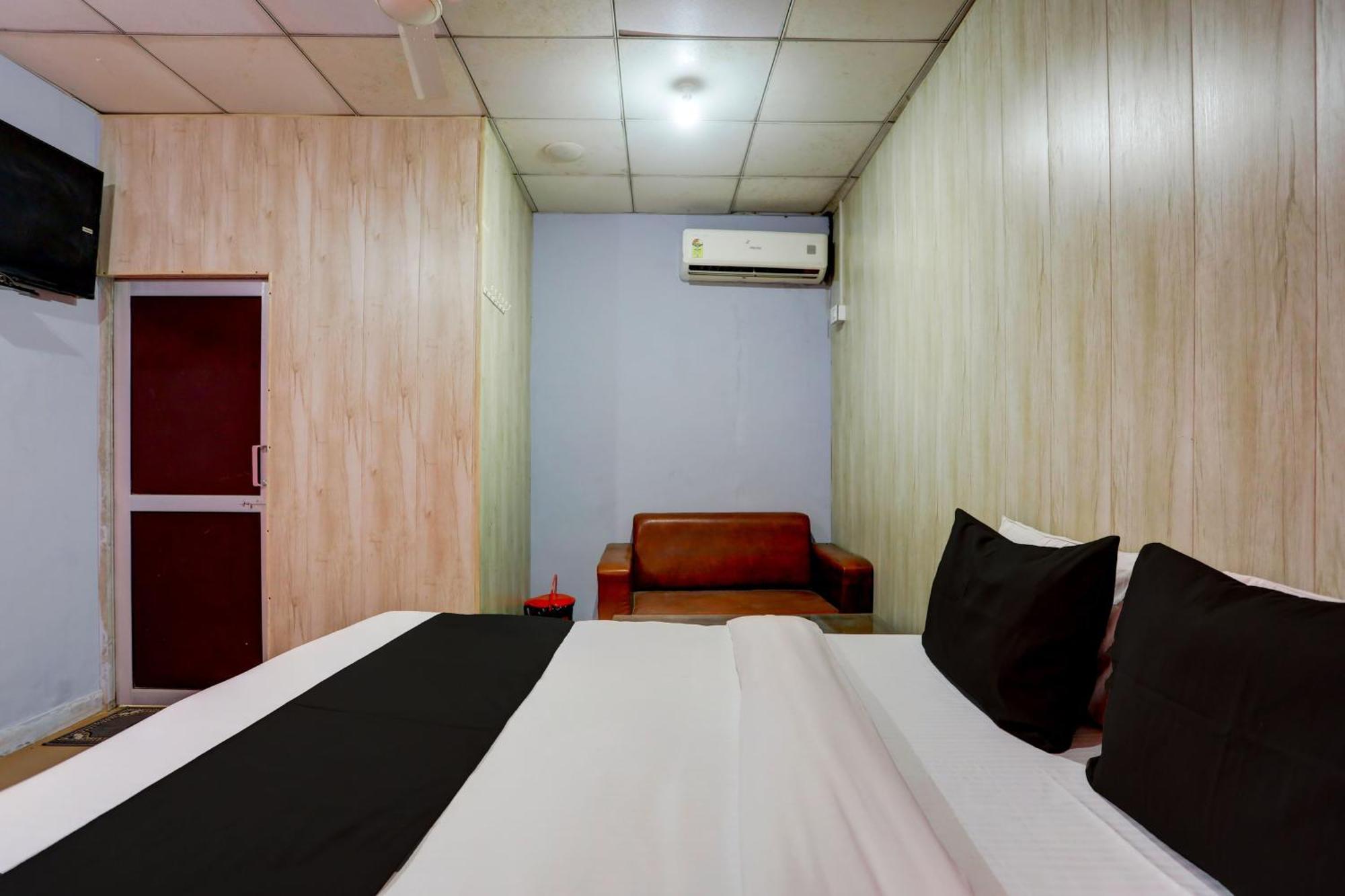 Collection O Harsh Hotel & Restaurant Bhiwadi Εξωτερικό φωτογραφία