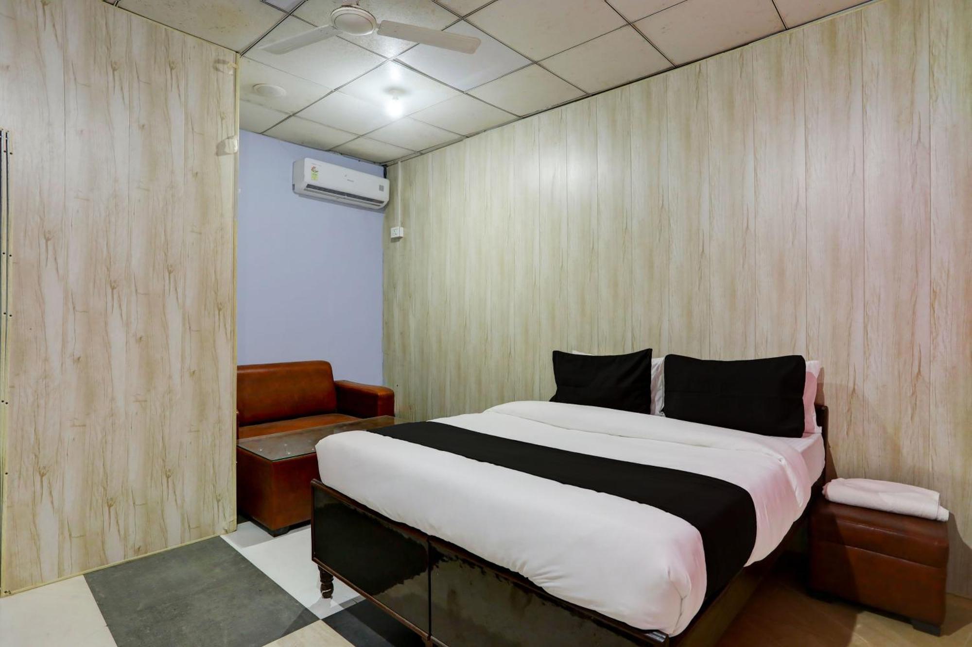 Collection O Harsh Hotel & Restaurant Bhiwadi Εξωτερικό φωτογραφία