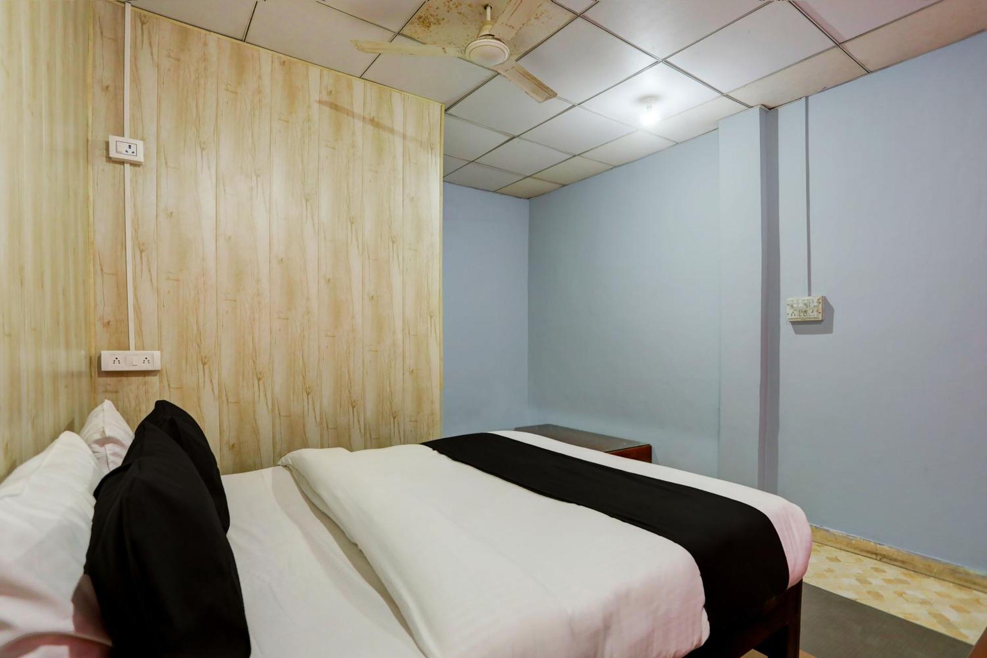Collection O Harsh Hotel & Restaurant Bhiwadi Εξωτερικό φωτογραφία