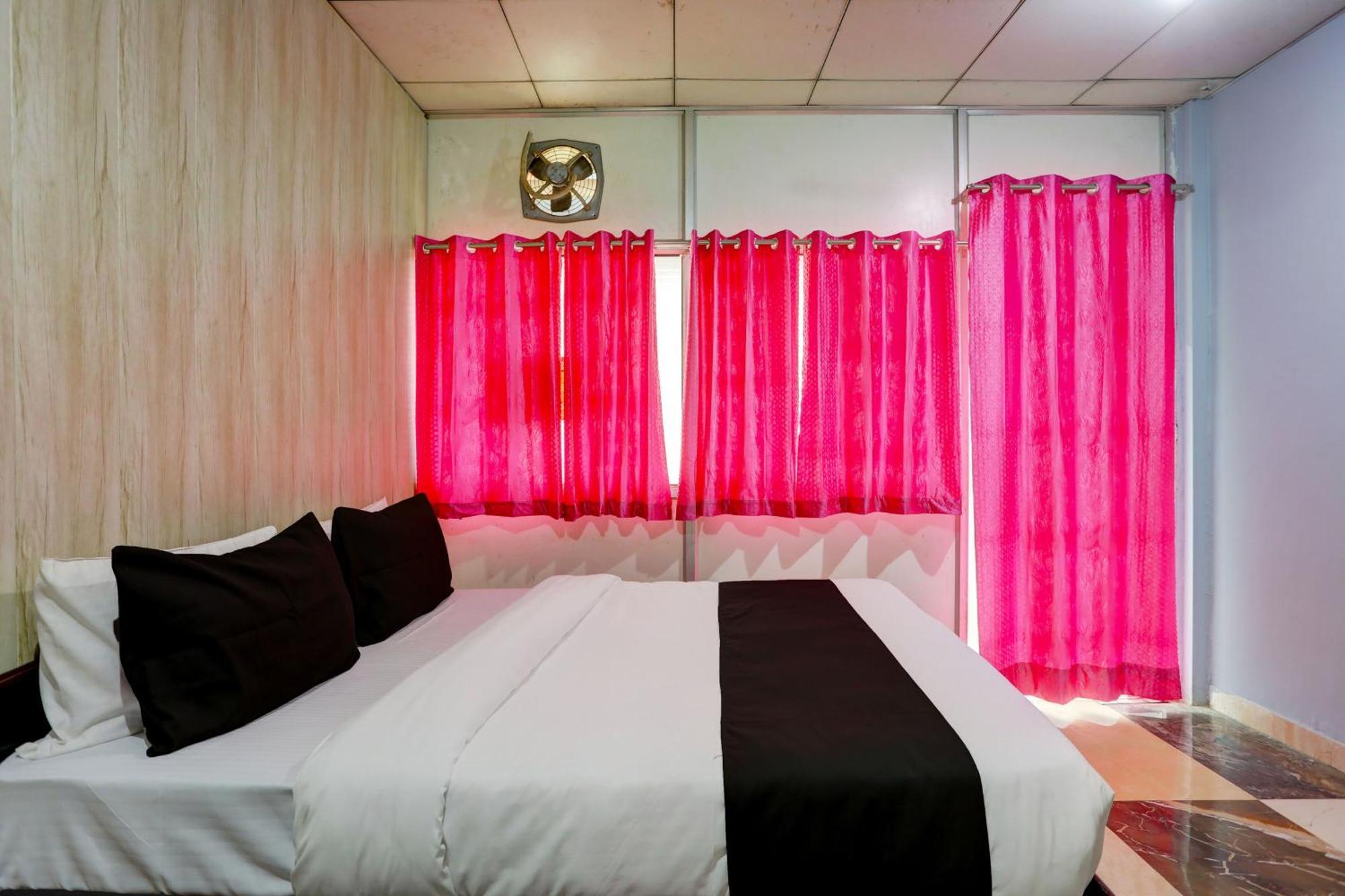 Collection O Harsh Hotel & Restaurant Bhiwadi Εξωτερικό φωτογραφία